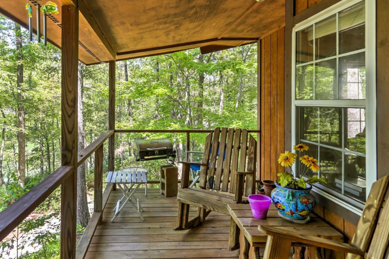 Lakefront Mountain Rest Cottage With Gas Fireplace! Walhalla Bagian luar foto