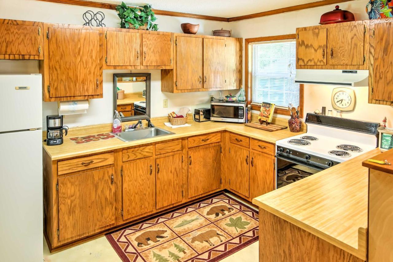 Lakefront Mountain Rest Cottage With Gas Fireplace! Walhalla Bagian luar foto